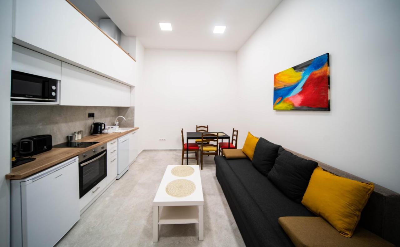 Free Parking Basilica Leo'S Home - Ac, Wi-Fi, Smart Tv Budapest Exterior photo